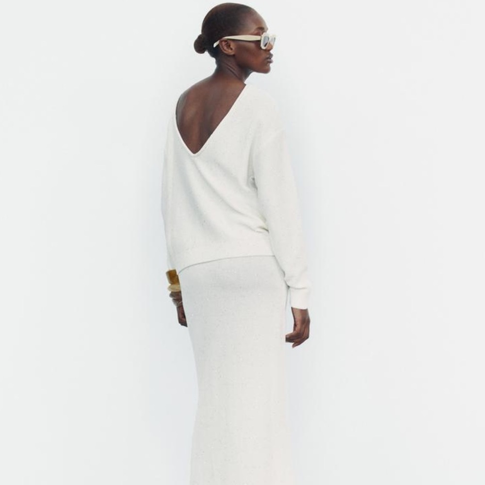 ZARA Ivory Cotton Sequin Knit‎ Sweater Minimalist Chic Low Back Size Medium